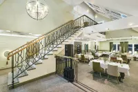 Remezov Hotel فنادق في تيومين