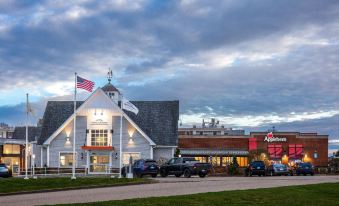 Howard Johnson by Wyndham Middletown Newport Area