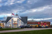 Howard Johnson by Wyndham Middletown Newport Area Hotels in 