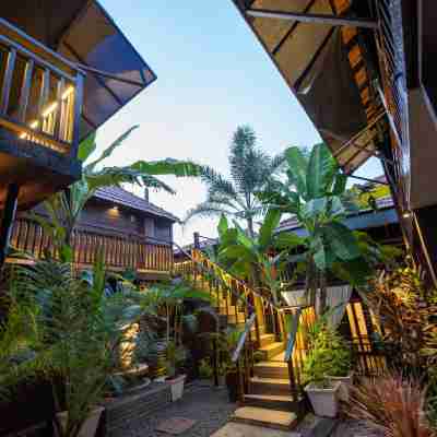 Sinq Beach Morjim Hotel Exterior