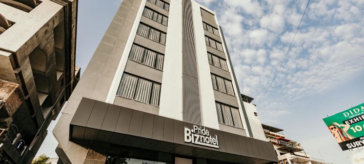 Pride Biznotel Alkapuri Ξενοδοχεία στην πόλη Vadodara