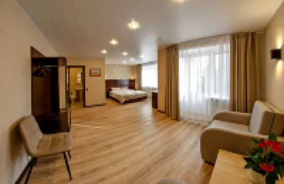 Voyazh Hotel