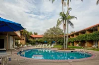Best Western Plus Pepper Tree Inn