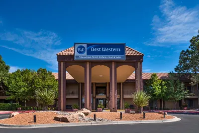 Best Western Airport Albuquerque Inn Suites Hotel  Suites Hotel in zona Domenici Center for Health Sciences Education