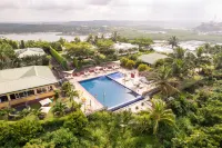 Golden Hill Parker Hotel Hotels in Elmina