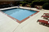 Best Western Plus Goldsboro - Pools