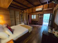 Wilpattu Treehouse Hotel - Parking
