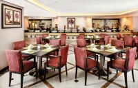 Millennium Al Aqeeq Hotel - breakfast