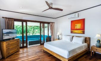 Idyllic Samui Beach Villa Resort