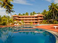 Abad Harmonia Ayurvedic Beach Resort - Beach
