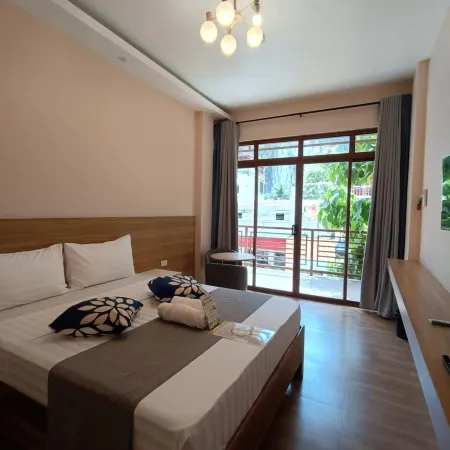 Beehive elnido tourist inn