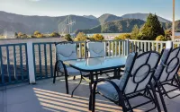 Blue Moon Lodge - Homestays