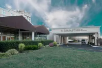 DoubleTree by Hilton Hotel Norfolk Airport