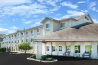 Baymont by Wyndham Rolla Hotels in Rolla