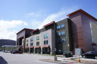 La Quinta Inn & Suites by Wyndham Littleton/Red Rocks Hotels in Evergreen