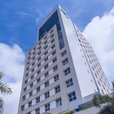 Praiamar Arena Hotels near Bosque dos Eucaliptos
