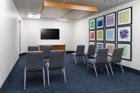 Holiday Inn Express & Suites Leander
