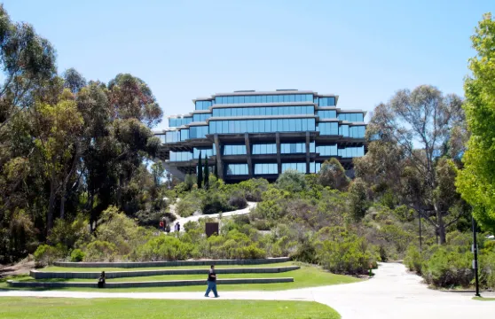 拉霍亞喜來登酒店