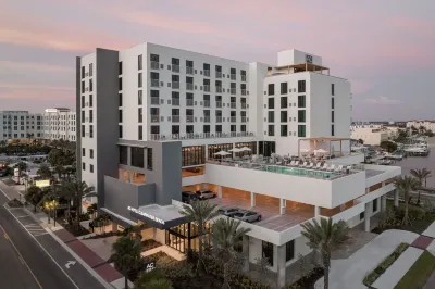 AC Hotel Clearwater Beach Hotel dekat Sand Key Park