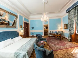 Hotel Bristol Palace