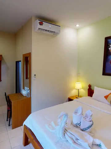 รูปภาพของโรงแรมฟร้อน บีช โฮเทล