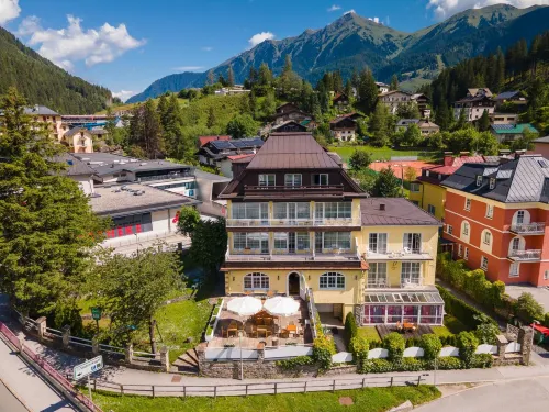 Hotel Lindenhof - Bares