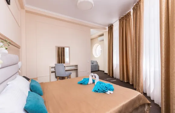 狄馬克拉西亞超全包式酒店