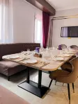 Rush Hotel - breakfast