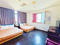 Royal Business Hotel Hotels in Nantou City