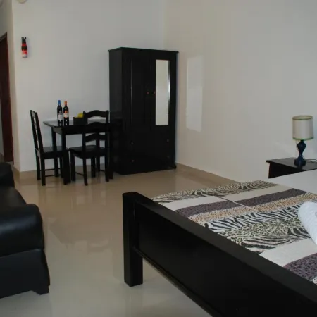 Hotel Coastalbay 2 & Golf Cart Rental