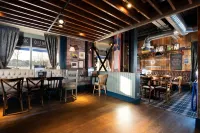 The Commissioners Quay Inn - the Inn Collection Group - bar