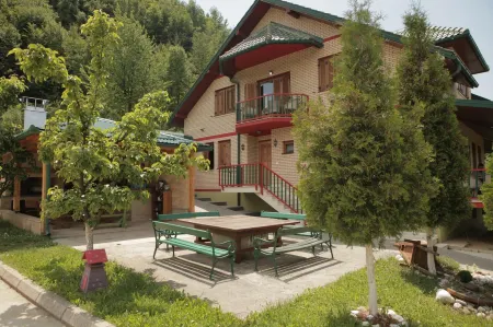 Malak Farma Отели в г. Зеницко-Добойский кантон