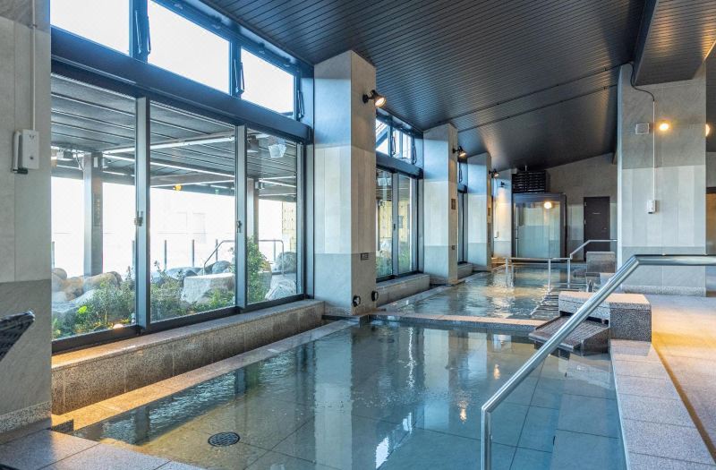 Tokyo Toyosu Manyo Club photo 2