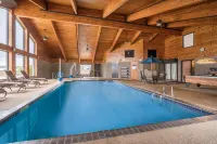 AmericInn by Wyndham Detroit Lakes - Pools