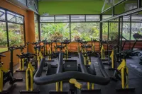 Hotel Suerre - Phòng tập thể hình