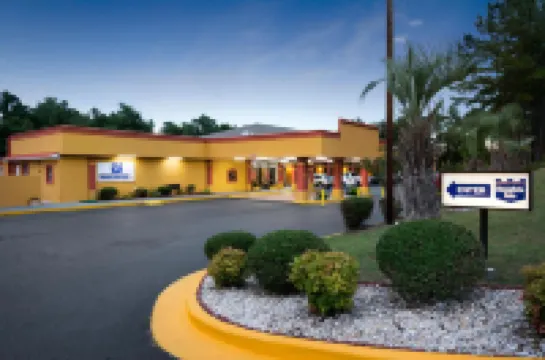 ナイツ イン エイキン