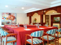 Hotel Gran Legazpi Hotels near Carabanchel