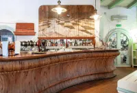 Hotel Stefania Boutique Hotel by the Beach - bar