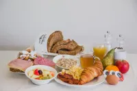 Hotel Sportsbar & Brasserie Dorhout Mees Hotels in Hulshorst