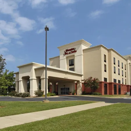 Hampton Inn & Suites Alexandria