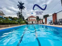 Infinity Hotel Kampala - Pools