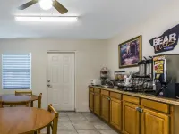 Travelodge Suites by Wyndham Lake Okeechobee Hotels in Okeechobee