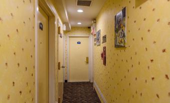 Flushing Central Hotel 88