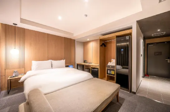Busan Sasang the Van Hotel Hotels near Sasang-Gu