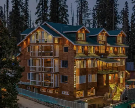 Hotel Pine Spring Gulmarg Hotels in Baramulla