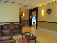 Days Inn by Wyndham Renfrew Conference Centre - 3-Star