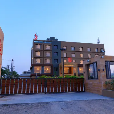 Lords Eco Inn Jamnagar - Apple Gate โรงแรมใกล้สนามบินจัมนาการ์