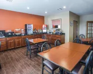 Sleep Inn & Suites Hays I-70 - breakfast