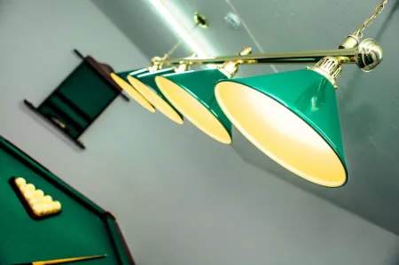 Home Hotel (Хоум)