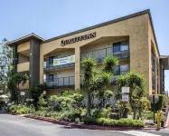 كواليتي إن أونتاريو إيربورت كونفنشن سنتر Hotels near Vineyard Park